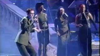 Eurythmics - 17 again - Sanremo 2000.m4v