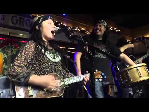 Emi Sunshine in Chattanooga 12-26-15