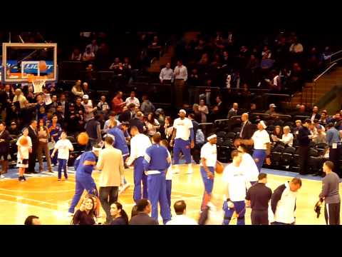 Pregame warmups prior to Jeremy Lin's first NBA start; Jazz at Knicks, February 6, 2012