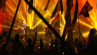 Coldplay What a Wonderful World / Fix you Glastonbruy 2011