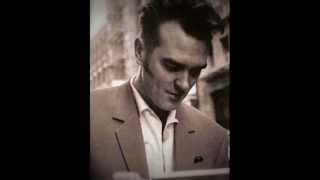 Morrissey - (I&#39;m) The end of the family line