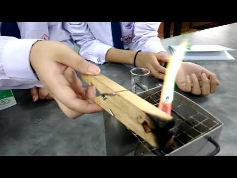 ฉันจะกำจัดของโรคสะเก็ดเงินบนใบหน้า กลากในหูของเด็ก