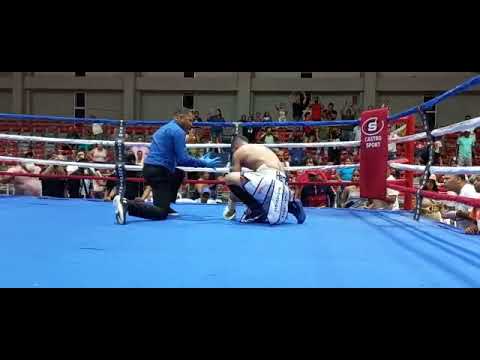 Video del nocaut que dio la corona a Ángel Rosa