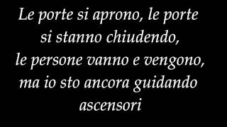 Traduzione Riding Elevators - MADS LANGER