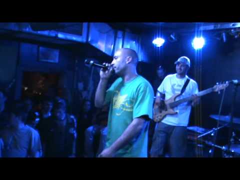 SPENS feat. SKRE4 - Napravi me shtastliv (Live @ Stroeja, Sofia - 11 October 2012)