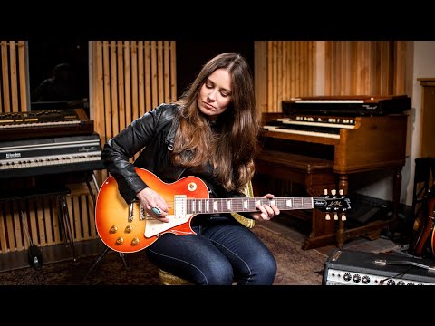 Gibson Les Paul Standard '50s Electric Guitar | Demo and Overview with Angela Petrilli