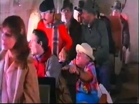 Pappa e Ciccia scena Hostess