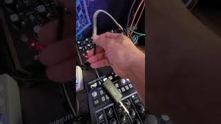 Download lagu How to connect Irig 2 to record all sounds from interface into phone video mp3