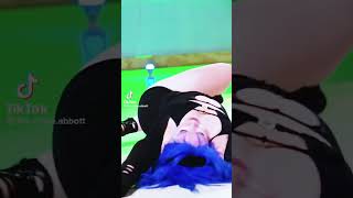 ??? #shorts #dance #hotgirl #viral #tiktok #baddie #youtubeshorts