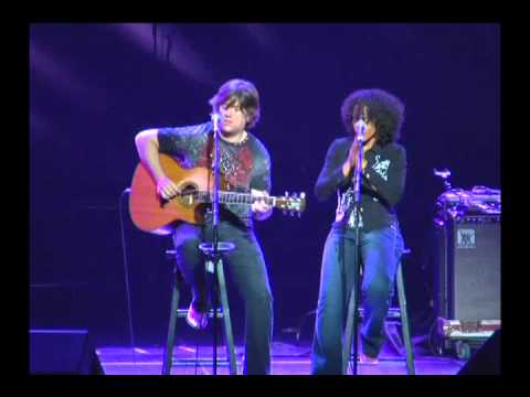 Dawn Tyler Watson and Paul Deslauriers performing "Going To California"