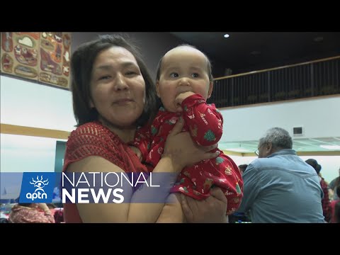 Inuit Christmas party in Yellowknife a rhyming good time | APTN News