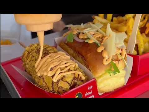 Hot Dog oder Corn Dog nach Wahl inkl. Getränk für 1 - 2 Personen (bis zu 35% sparen) - Second Medium