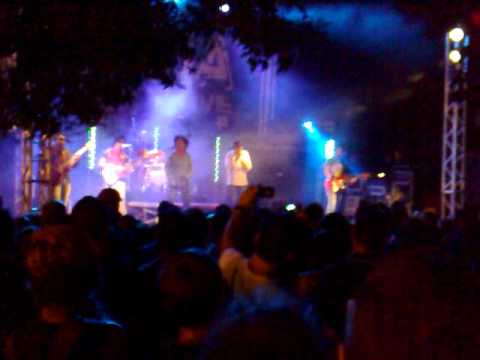 TINTURIA featuring PEPPE CUBETA live @ Buscemi [28.08.2011] (15) - Outro Mundo