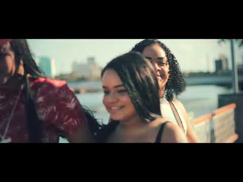 MC CLEITON RAMOS FEAT DJ BERTOLOSSI - NOVINHA SAPEKA ( CLIP OFICIAL )