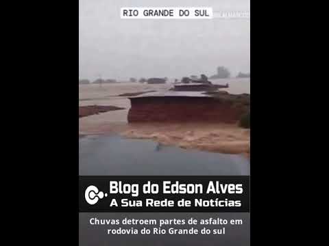 Fortes chuvas destroem partes de asfalto em rodovia do Rio Grande do Sul #shorts  #chuva #noticias