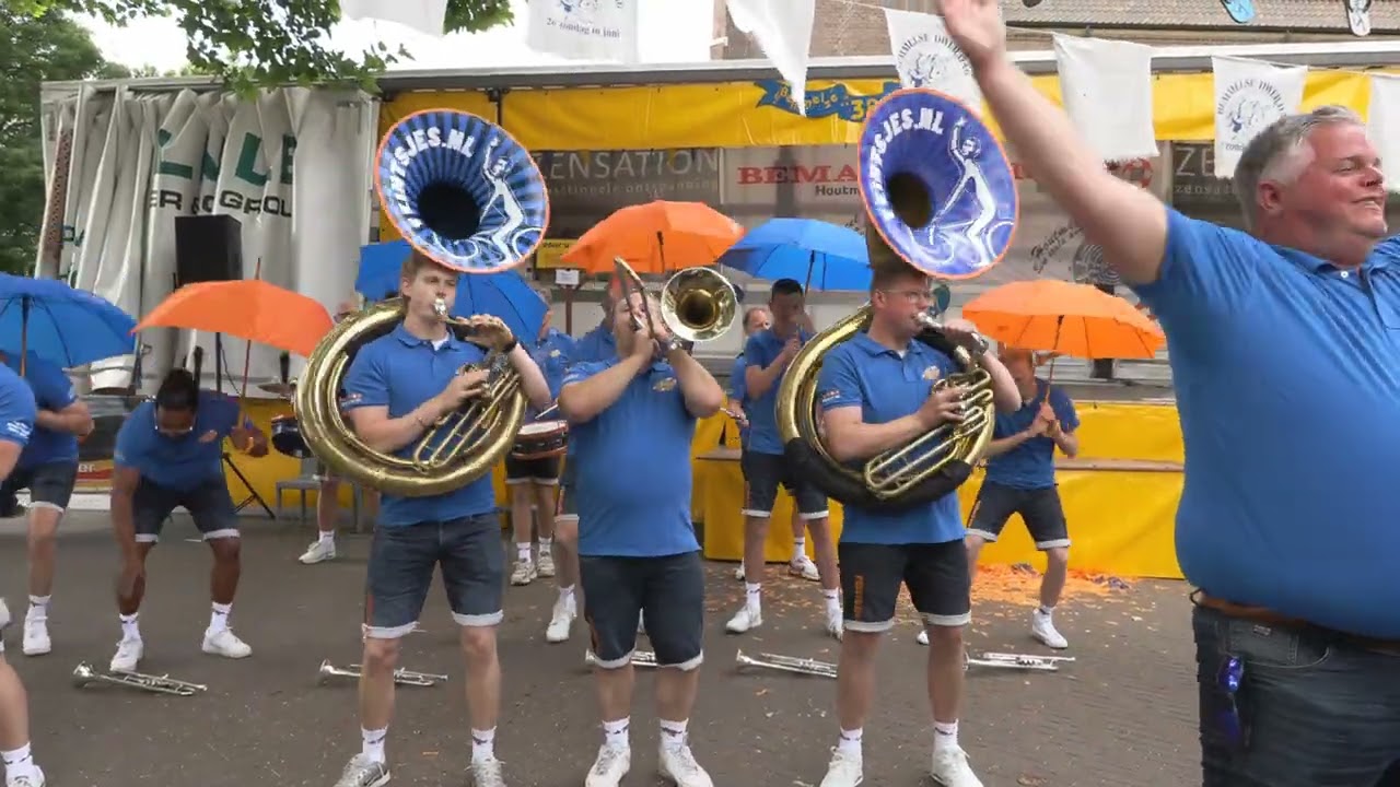 Dweilorkest De Feintsjes 2026 — video 1