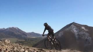 Up and down carbonate.