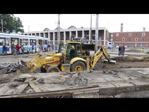 Lezárték Debrecenben a Nagyállomás előtti területet