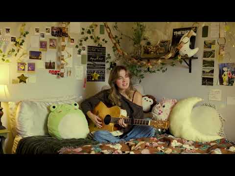 Sydney Rose - The Holiday (Acoustic Live)