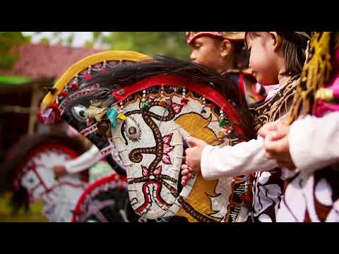 WISATA EDUKASI DESA WISATA KEJAWAR