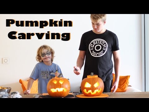 Pumpkin Carving - Soli Bailey
