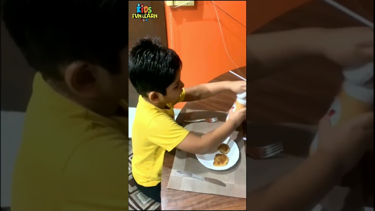 How to put Ketchup   #Shorts