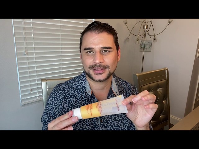 Vídeo relacionado con Clarins Gentle Express Exfoliating Cleanser - 125ml