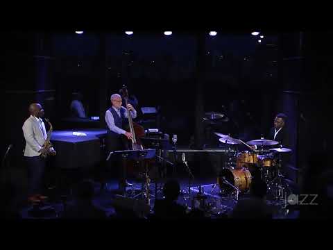 Nate Smith Trio feat  Dave Holland   Jaleel Shaw Live at Dizzy's 2016