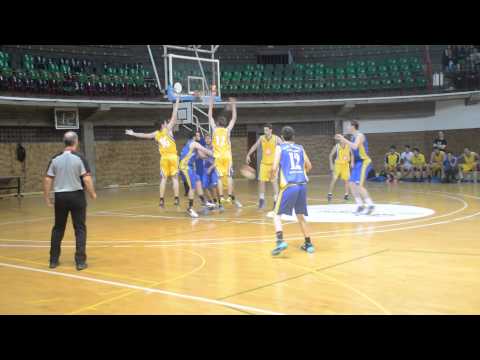 Play Off Copa Catalunya Natzaret 55 - Jac Sants 61 La defensa del Jac Sants va arribar a tot arreu