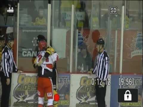 Fight/Bagarre Hubert Poulin vs Chris Cloutier 11 janvier 2019
