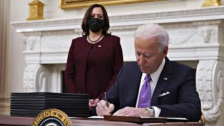 video: Biden says all air travellers to US must quarantine as he warns death toll could soon top 500,000