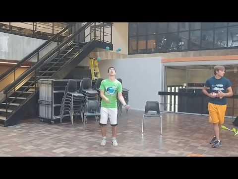 6 ball speed juggling Former World Record - Matan Presberg