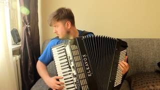 Video thumbnail of "Biesiadne - Czerwone jagody - akordeon"