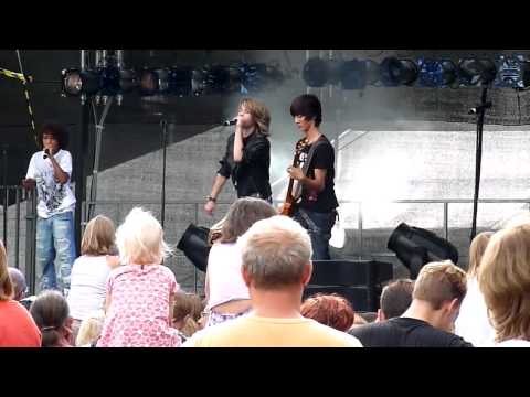 Apollo 3 - Superhelden LIVE / 1. Ballonfestival in Köln am 22.08.2010 auf den Jahnwiesen