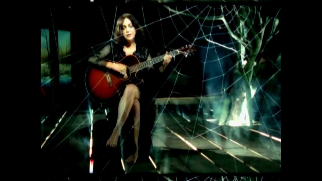 NAZAN ÖNCEL &amp; TARKAN - Nereye Böyle