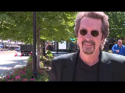 Cleveland legend Michael Stanley honored with street named after him