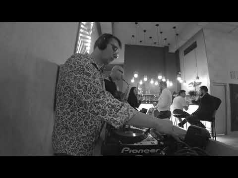 Syntheticsax & Dj Sandr live from Vitrina loft