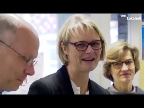 Bundesbildungsministerin Karliczek zu Besuch im IKG