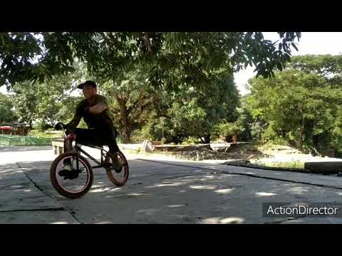 YOKO NA MAG BIKE😅  🎥 Michael Lercana  thanks 🚳 Vans  Flip Bykes  #bmx #ovalspot #newladge #newrai