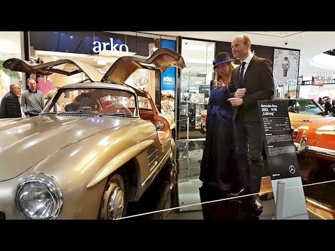 Dalibor Gondík a Mercedes-Benz 300 SL Gullwing - Arkády Pankrác