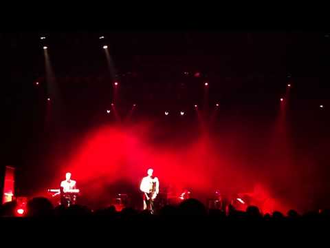 Heaven 17 - That Loving Feeling (Live at the Roundhouse, London 14/10/2011)