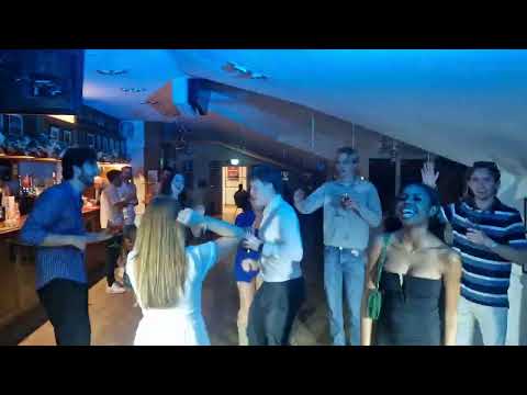 I DJ 4 YOU video.