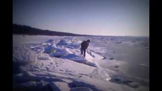 preview picture of video 'Женя чуть не уходит под лёд'