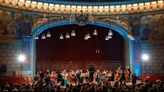 Astor Piazzolla -  VIOLENTANGO (Pietro Roffi, accordion)