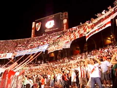 Ustedes pongan huevos que ganamos - River vs GELP (12-04-09)