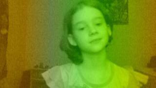 Mary-kate and ashley olsen I am the cute one