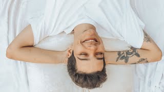 Laranja Music Video
