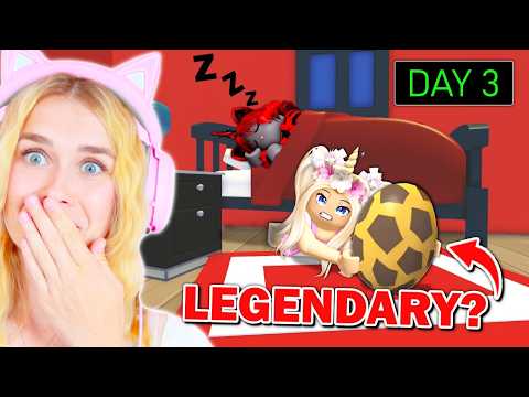 I HID In My BEST FRIENDS MANSION Until I HATCHED A *LEGENDARY* And She Had NO IDEA! (Roblox)