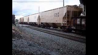 preview picture of video 'NS 38Q and 213 on the NS Lurgan Branch meet at 18th street in Lemoyne'