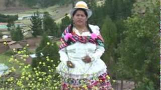 preview picture of video 'Los magicos del cuzco - Virgen del rosario'